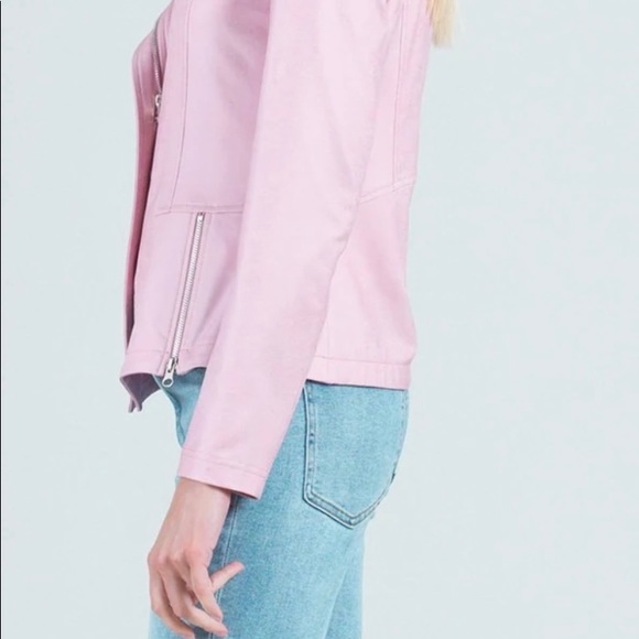 Oprah’s Favorite Thing! Clara Sun Woo Liquid Leather - Picture 3 of 7